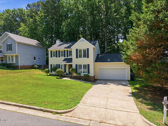 4th image of 9508 Berryville Ct