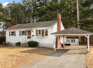 5 Arlington St, Tewksbury, MA 01876