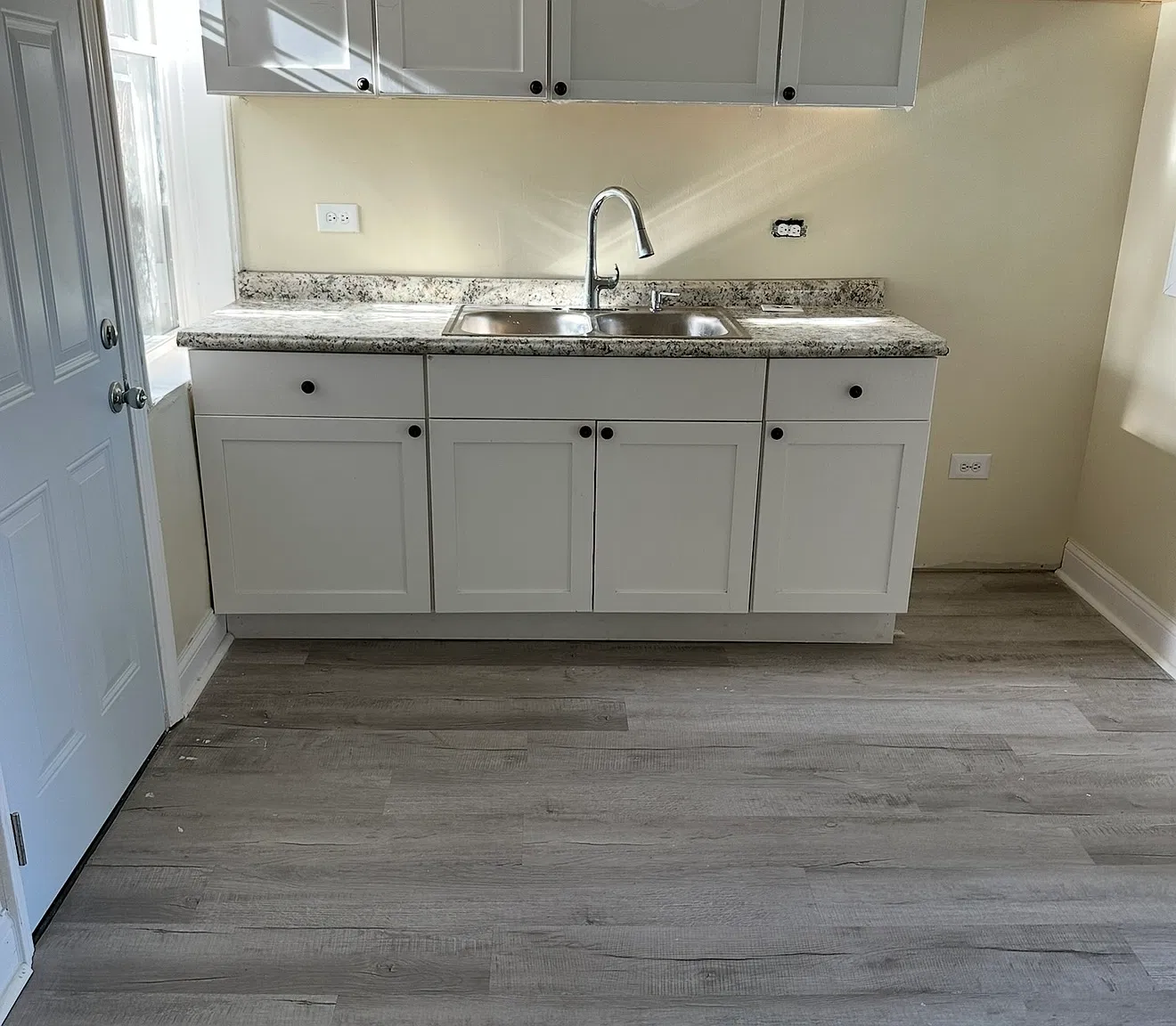 7020 S Chappel Avenue — Photo 3