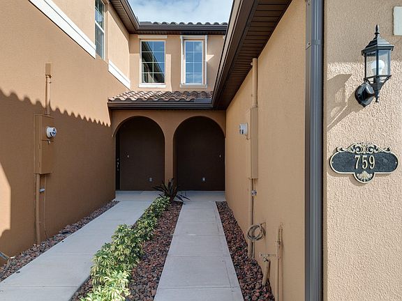 3rd image of 759 Simeon Dr #759
