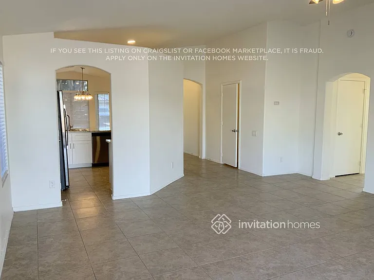 6166 W Pontiac Dr — Photo 3