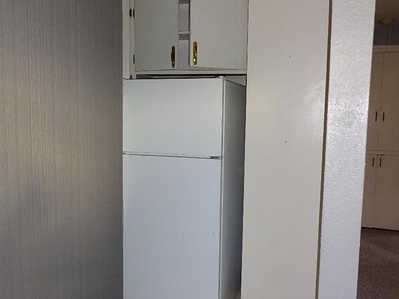 4th image of 207 5th Ave SW #209