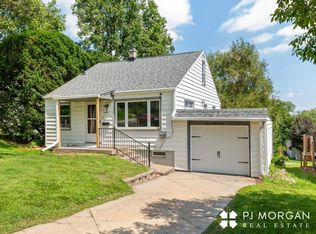 1359 S 56th St, Omaha, NE 68106
