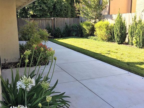 3rd image of 2263 Lido Cir