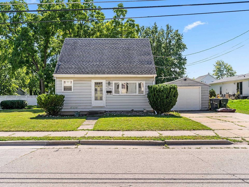 1st image of 416 Robbins St