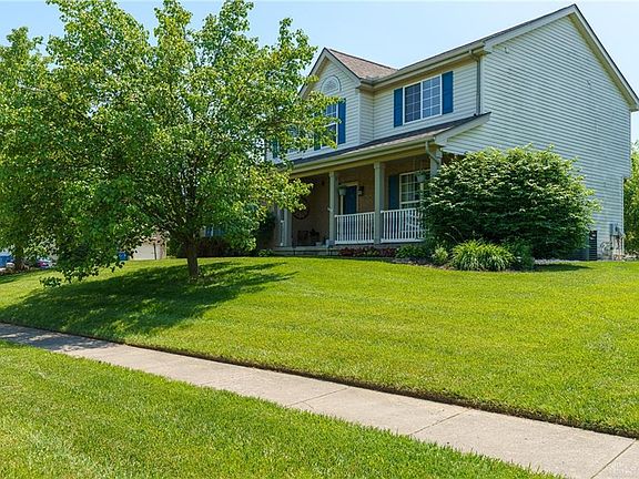 3rd image of 6411 Stoney Creek Dr