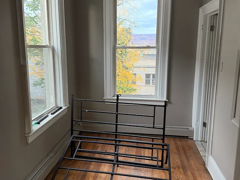 535 Monroe Ave #2-2B — Photo 5