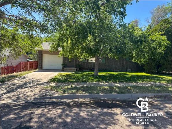 2613 N 7th St, Garden City, KS 67846