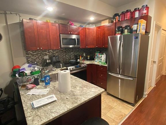 2nd image of 1233 N 17th St Unit 2