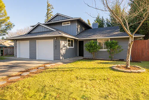 3141 SE Stott Cir #3141 Photo 1