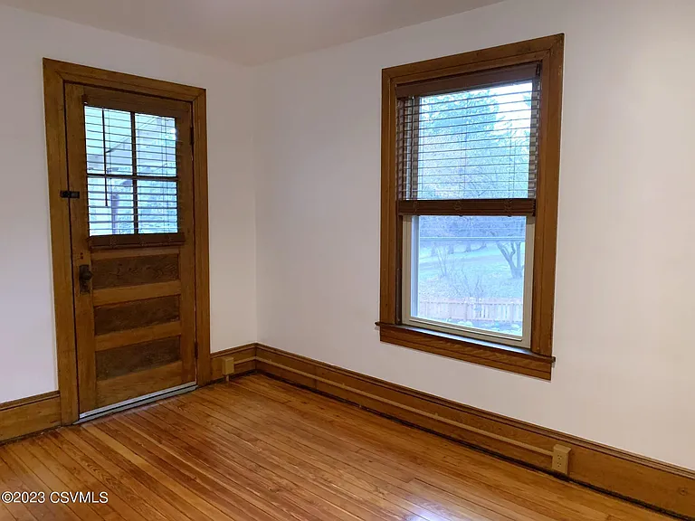 430 Broad St — Photo 16