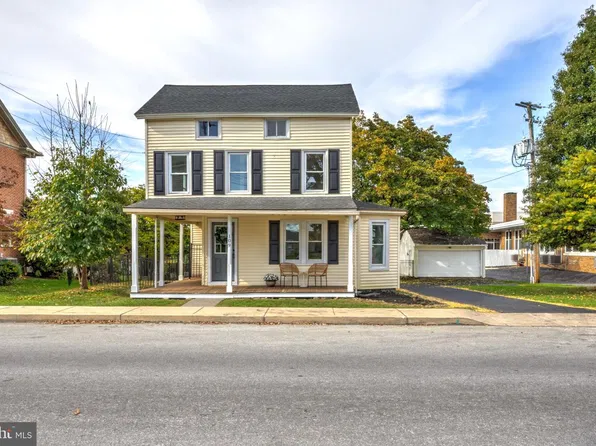 109 S Fulton St, Strasburg, PA 17579