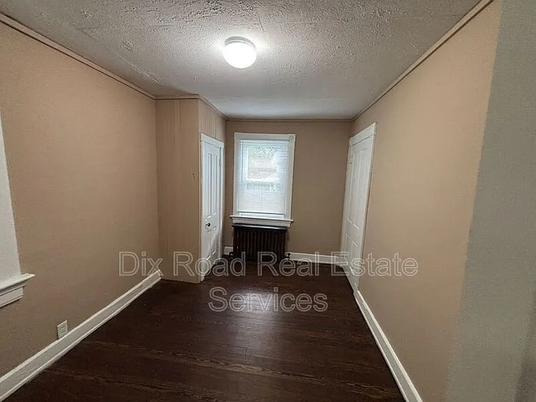 1581 Madison Ave — Photo 25