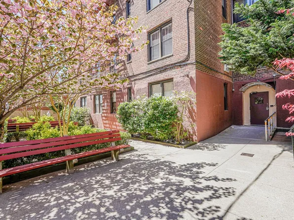 3101 Ocean Parkway image 32 of 39