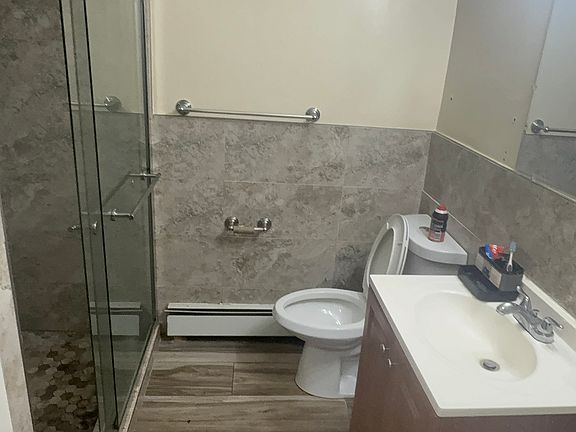 4th image of 478 Liberty Ave #1