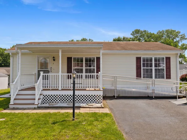 7 Rose Court, East Windsor, CT 06088