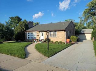 2329 Walnut St, Waukegan, IL 60087