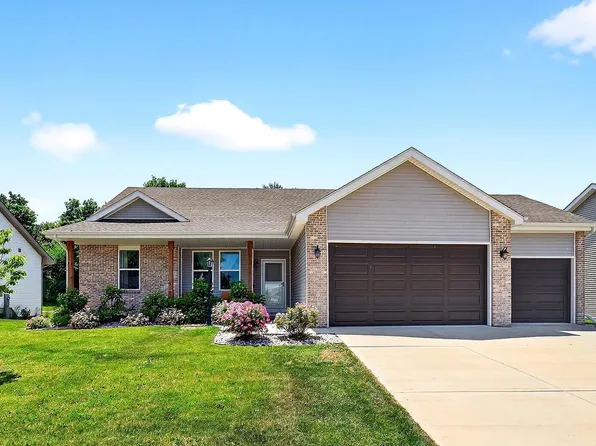 606 Vineyard DRIVE, Cambridge, WI 53523