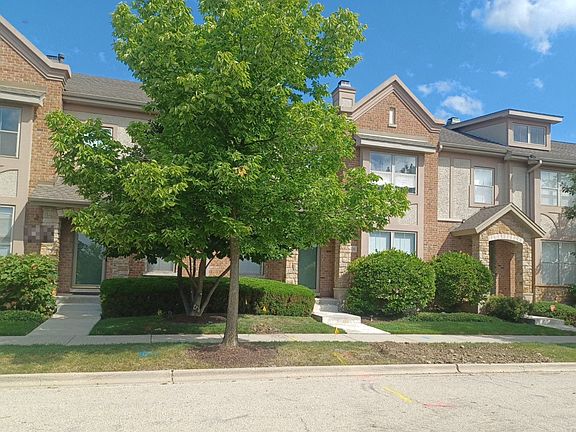 3rd image of 1930 Beaumont Pl
