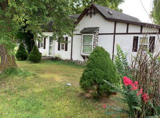 300 E Commercial St, Pierce City, MO 65723