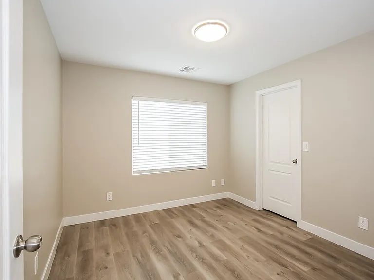 7369 Puddle Duck St — Photo 12