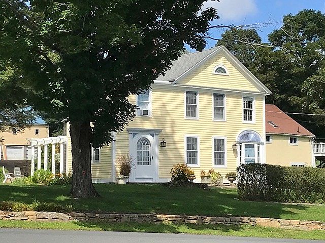 1st image of 170 Brookfield Rd
