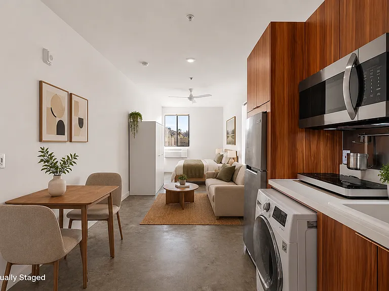 Arroyo LA Designer Studio Community Living — Photo 35