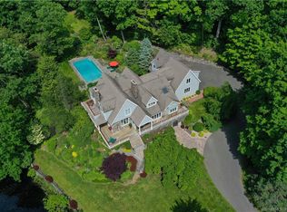 551 Deercliff Rd, Avon, CT 06001