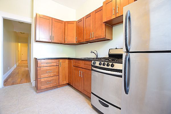 1st image of 853 Saint Johns Pl APT 3D