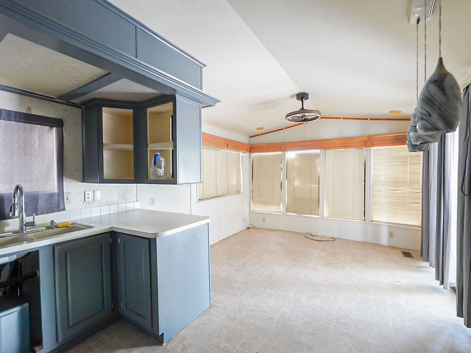 10247 S Frontage Rd #246, Yuma, AZ 85365 | MLS #11824709 | Zillow