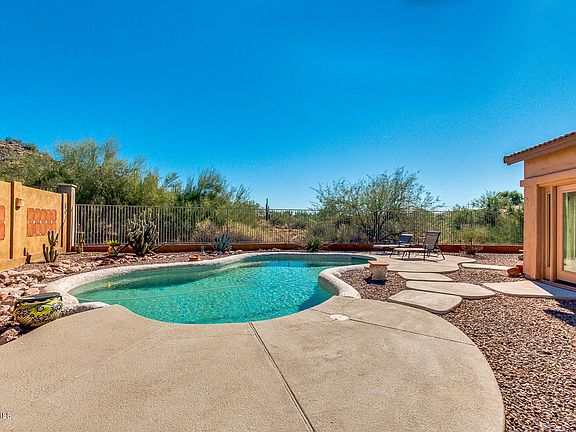 2nd image of 5320 S Casa Prieto Dr