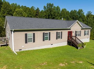 3204 Meadville Rd, Halifax, VA 24558