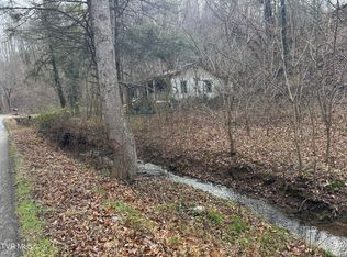 3713 Manville Rd, Gate City, VA 24251