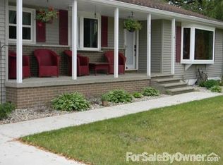 137 Drive, Escanaba, MI 49829