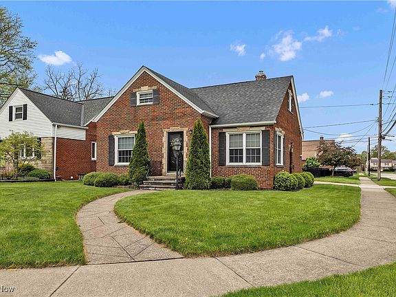 2nd image of 4562 Bain Park Dr