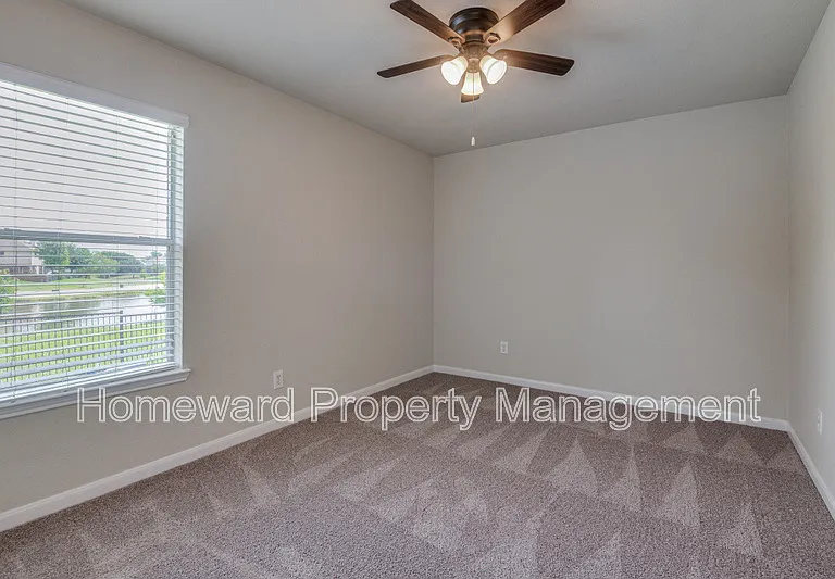 11728 Netleaf Ln — Photo 6