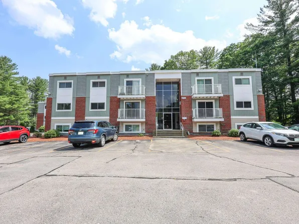 156 Capitol Hill Dr #L, Londonderry, NH 03053