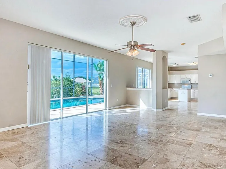 10858 Hoffner Edge Dr — Photo 30