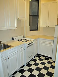 Rented by Sol Shamilzadeh, Lreb