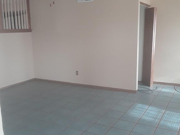 Living room, seen from entrace