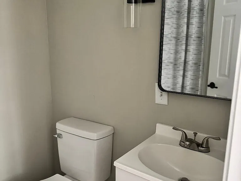 Bathroom downstairs