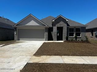 106 Abbeywood Ct, Youngsville, LA 70592