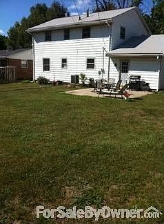 Backyard 1 : Large Backyard