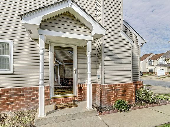 2nd image of 6211 Heather Glen Dr