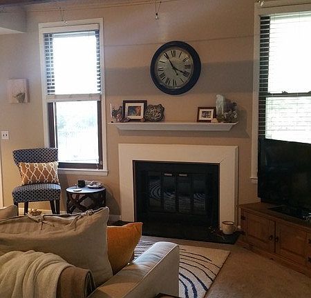 2 Story Ceiling Great Room
						:
						Bright, spacious living room- Open floorplan with wood-burning fireplace!