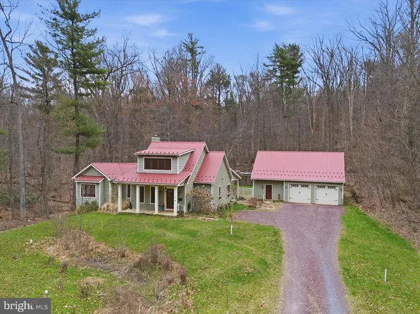 56 Birch Ave, Mount Gretna, PA 17064