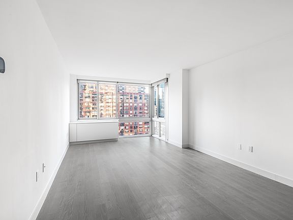 3rd image of 101 W End Ave APT 11C