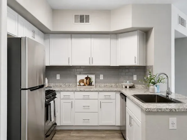 Horizon Ridge Apartments
