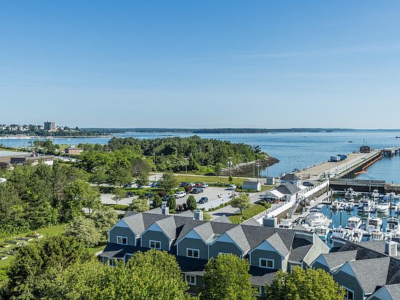 4th image of 148 Breakwater Drive #807