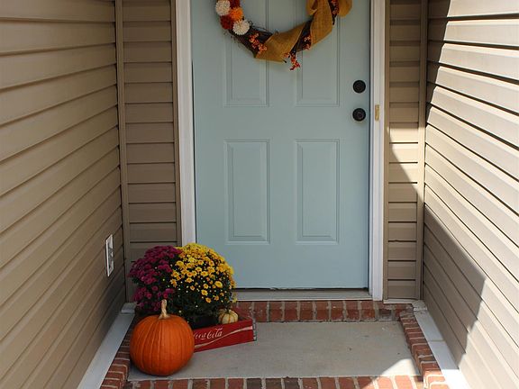3rd image of 3389 Asbury Ct